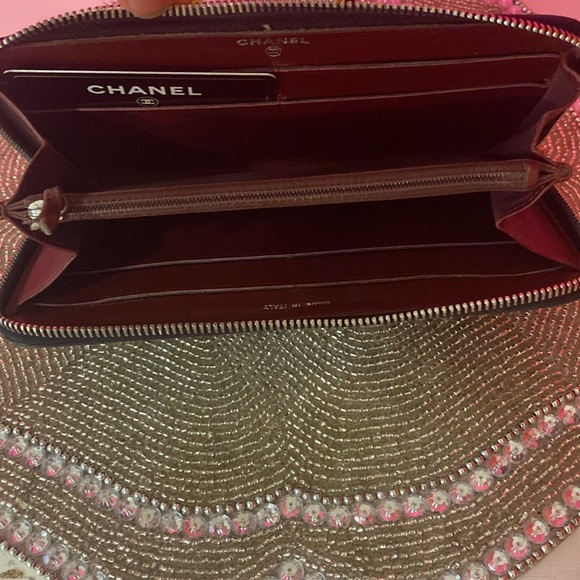Chanel Long Zipper black wallet in good condition - Picture 5 of 16